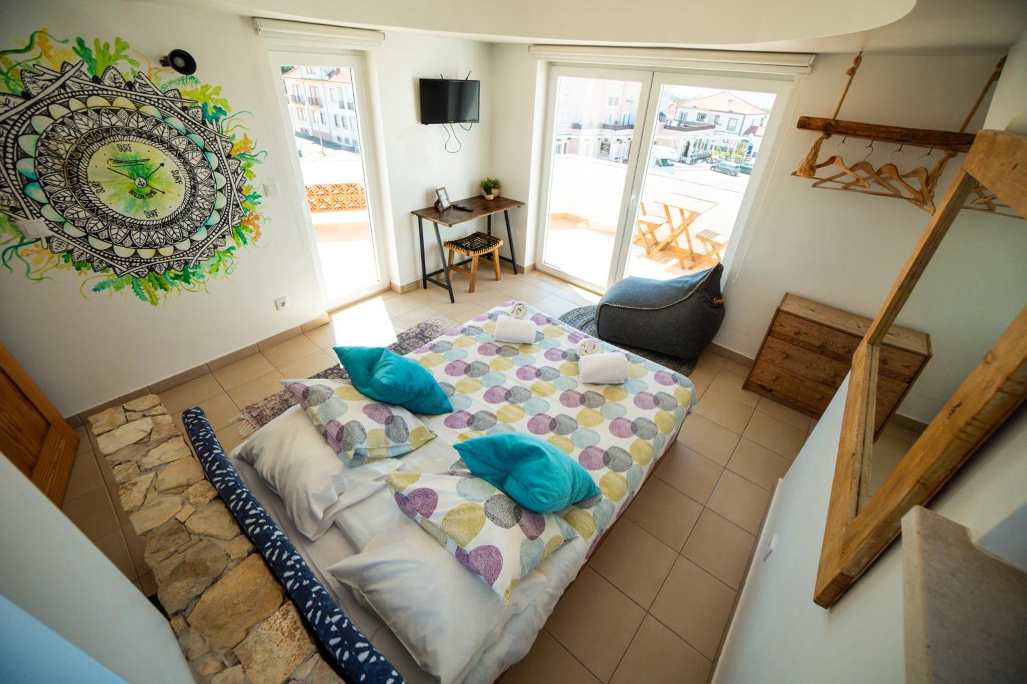 Alex Surf Hostel Đảo Đảo Baleal Ngoại thất bức ảnh